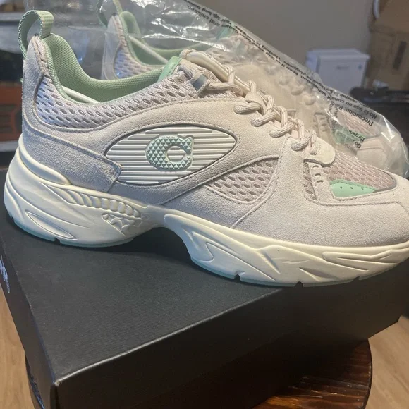 Coach Men’s mixed tech running style trainers - Picture 4 of 6